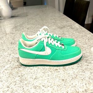 Nike Air Force 1’s ‘82